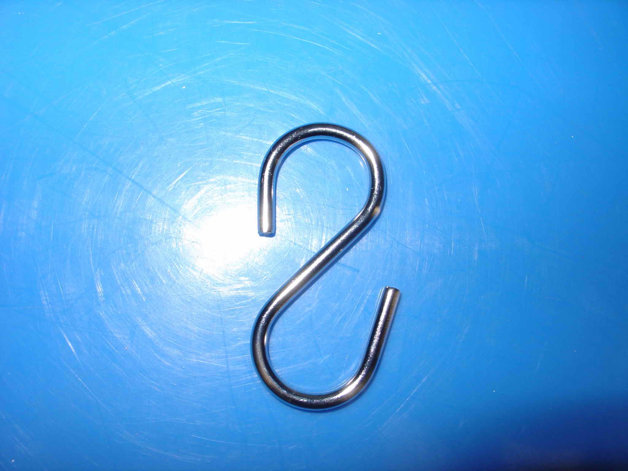to UniPlastic Co LTD! metal s hook,matalic hooks,s hooks,wire hooks,